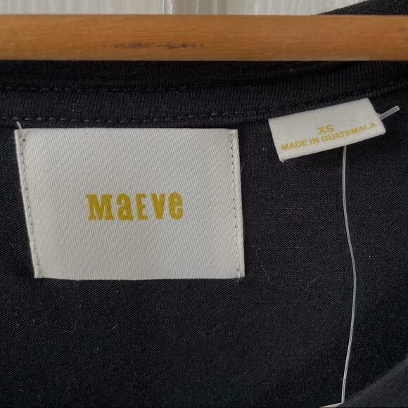 Maeve Anthro black side ruched short sleeve T - Picture 10 of 12